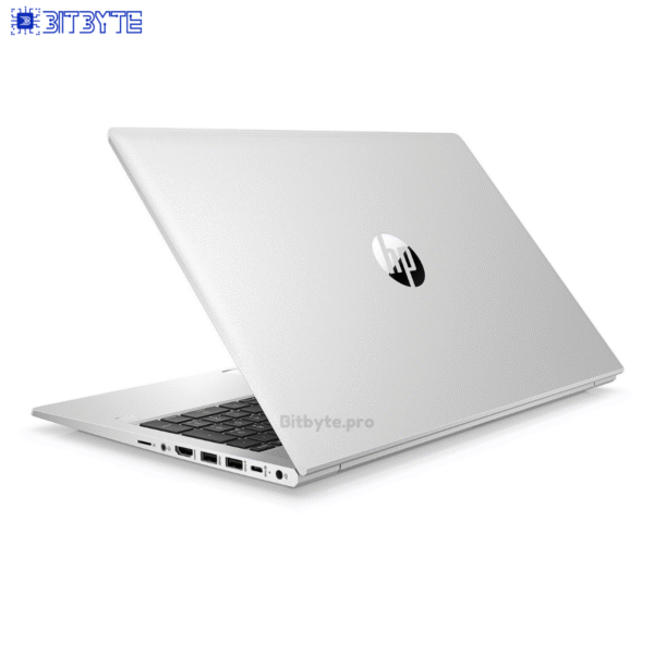 Sleek and professional HP 455 G8 laptop featuring a modern silver finish, ideal for business and educational use, with a backlit keyboard, large display screen, and robust performance capabilities. Laptop HP 455 G8 elegant dhe profesional, me një pamje moderne argjendi, ideal për përdorim në biznes dhe edukim, me tastierë me ndriçim, ekran të madh dhe kapacitete të fuqishme performance.